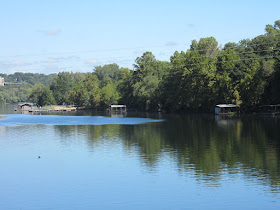 LAKE TANEYCOMO