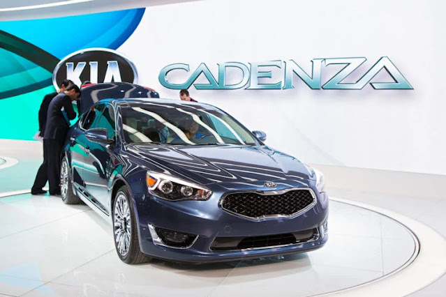 The new Kia K8 2022, a replacement for the Cadenza, its special features, and the price