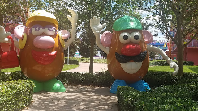 Mr and Mrs potato head