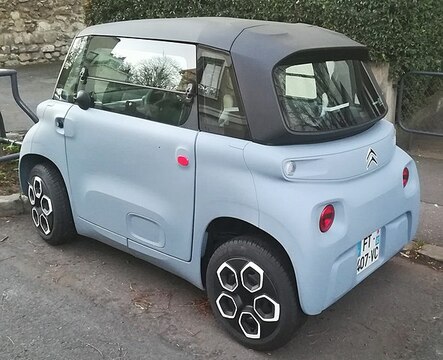 Among the smallest cars in the world is Citroën Ami Electric 5.5 KWH.