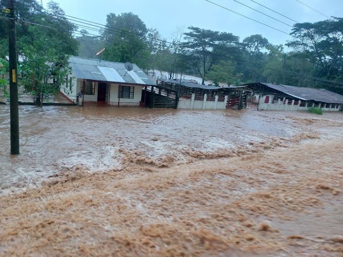 Fuertes lluvias en el Pacifico Central dejan muchas familias y Pueblos inundaos 