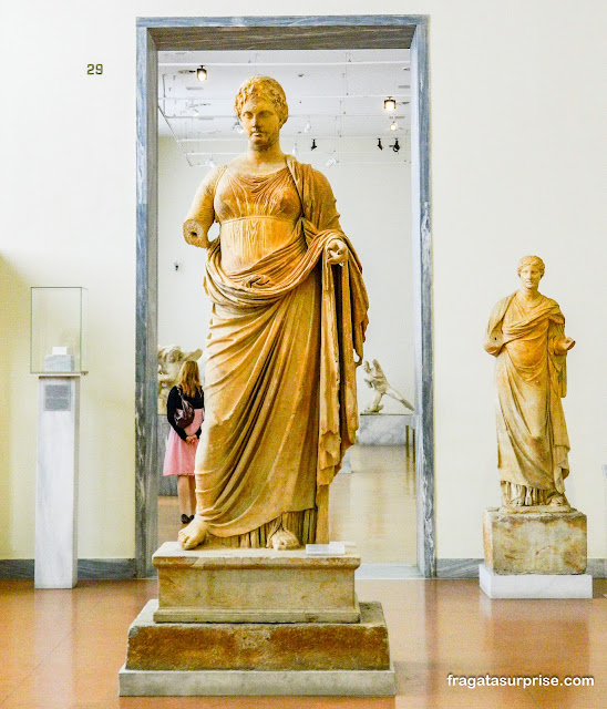 Themis, deusa da Justiça, no Museu Nacional de Arqueologia de Atenas