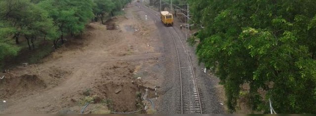  इंदौर-उज्जैन की दूरी 18 किमी कम होगी उज्जैन-फतेहाबाद 22 किमी का रेलवे गेज कन्वर्जन पूरा  नए साल में ट्रेनों की आवाजाही शुरू होगी