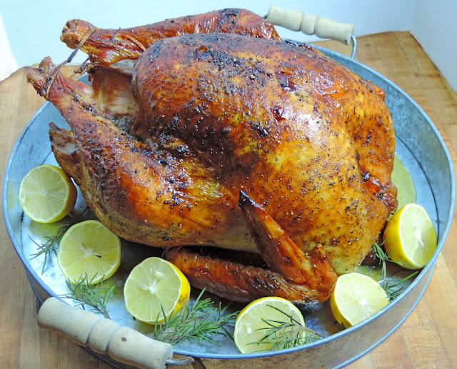 The finished roasted turkey.