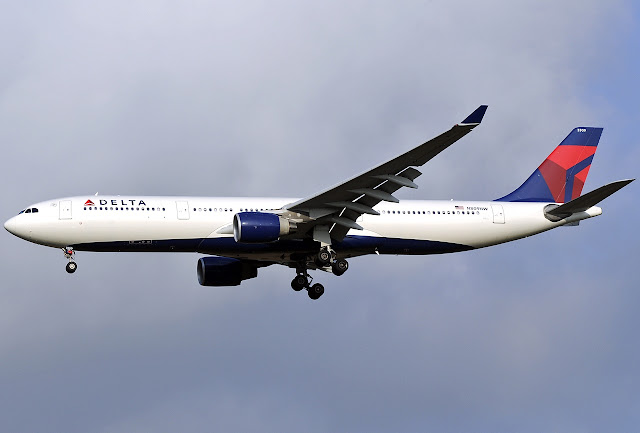 Delta Airlines Airbus A330-300 Approaching Landing