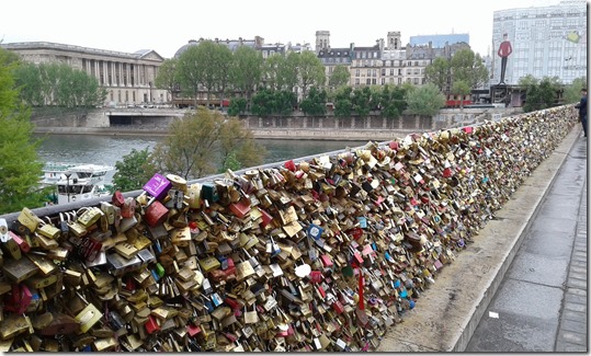 Pont Neuf - Love Locks (3)