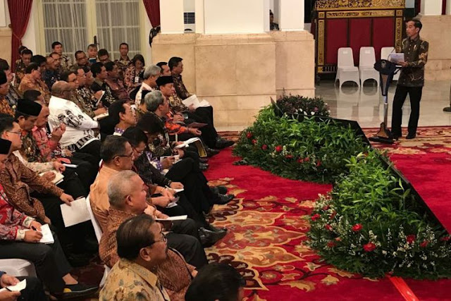 Disaksikan Anies, Jokowi Tunjukkan Kewenangan Lebih Dirinya Sebagai Presiden Atas Gubernur, Yaitu.. 