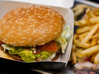  Asap Burger Lebih Berbahaya dari Asap Knalpot ?