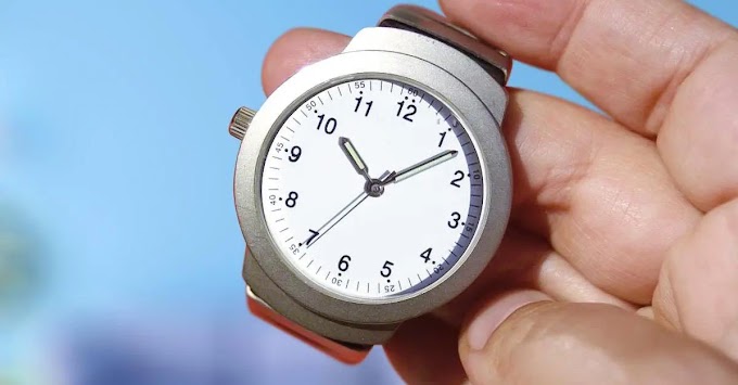 ¿Por qué los relojes nuevos siempre muestran las 10:10?