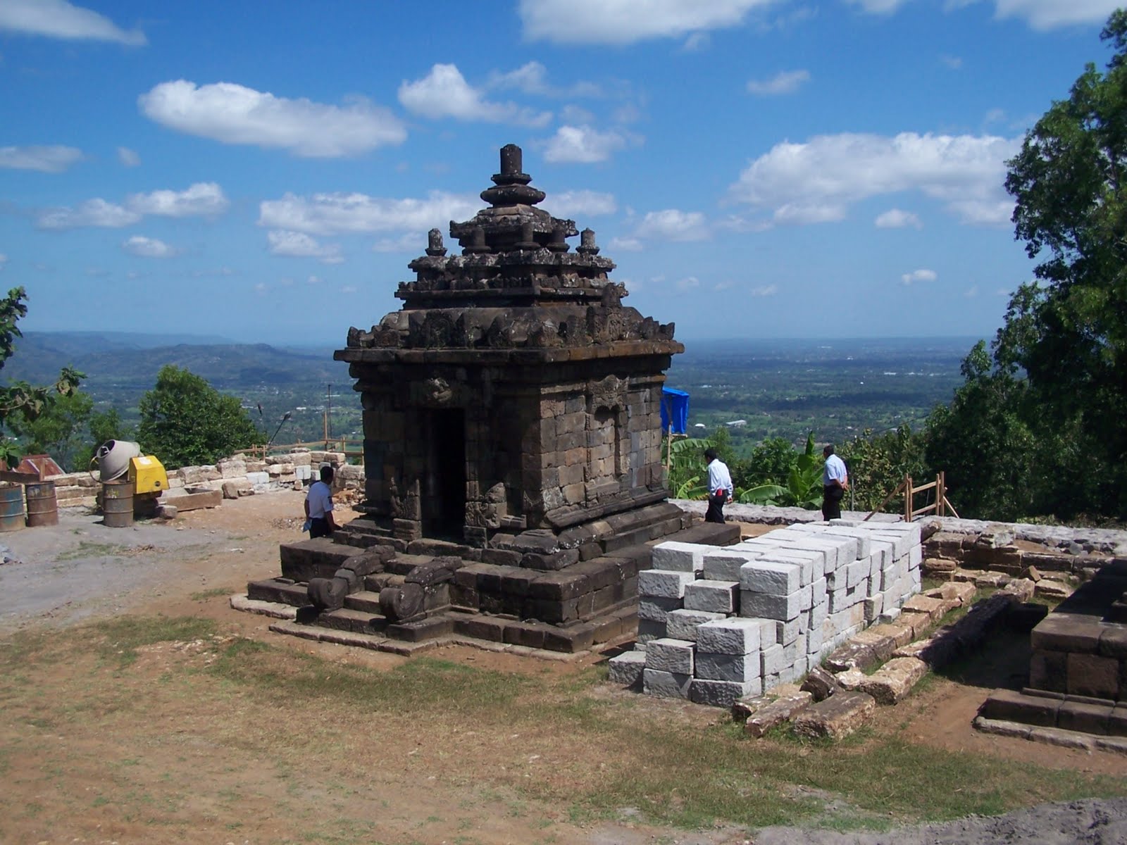 Ijo Temple, Yogyakarta, Image