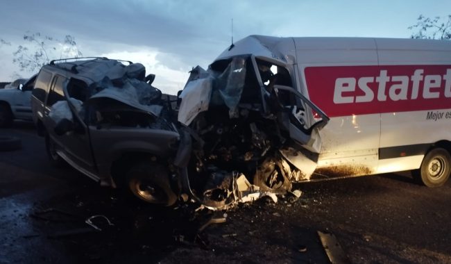Fatal accidente en la carretera Fresnillo-Valparaíso cobra la vida de dos personas