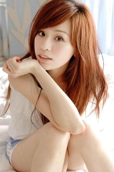 Taiwan Singer: Cyndi Wang Xin Ling