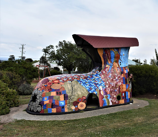 BIG Boot in Swansea, Tasmania | BIG Things Tasmania