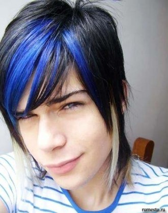 cool emo hairstyles for guys. Emo cool boy hairstyles.