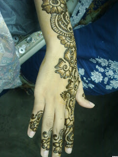 cool mehndi design bell 2013