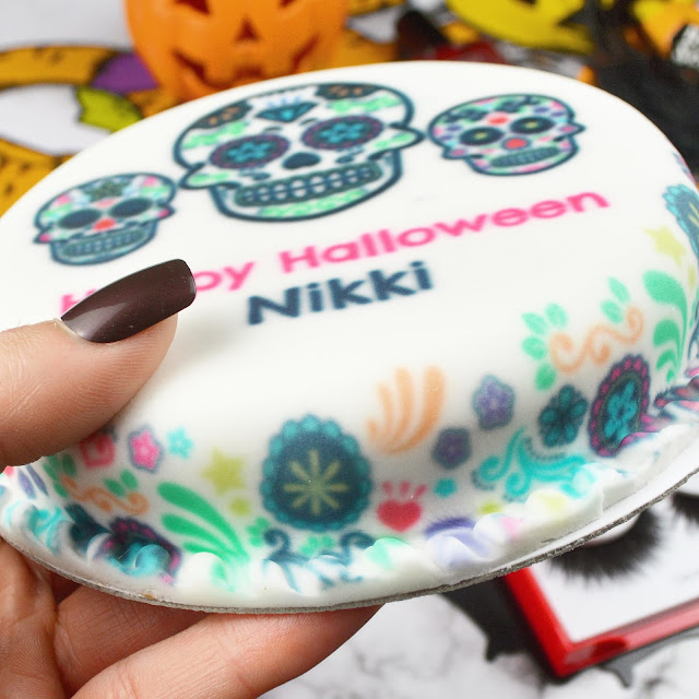 Celebrating Halloween with bakerdays' personalised letterbox cakes | Lovelaughslipstick Blog