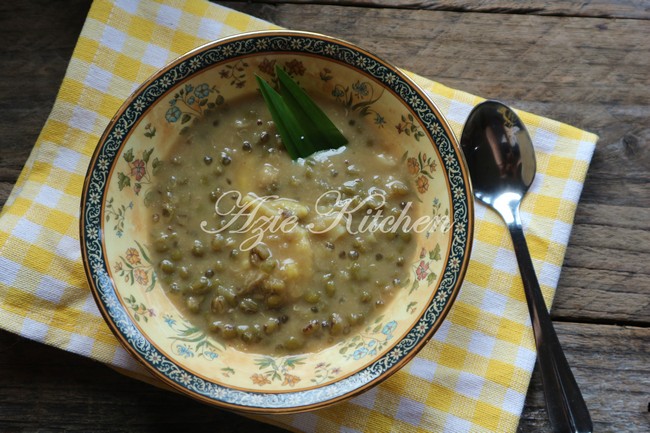 Bubur Kacang Hijau Dengan Durian - Azie Kitchen