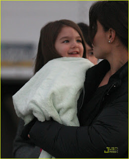 Suri Cruise photo