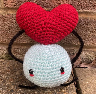 PATRON GRATIS JUNIMO CORAZON AMIGURUMI 57629