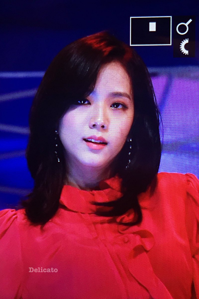 BLACKPINK's Jisoo Cut Her Hair, Absolutely Stunning 