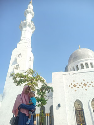 menara masjid sheikh zayed