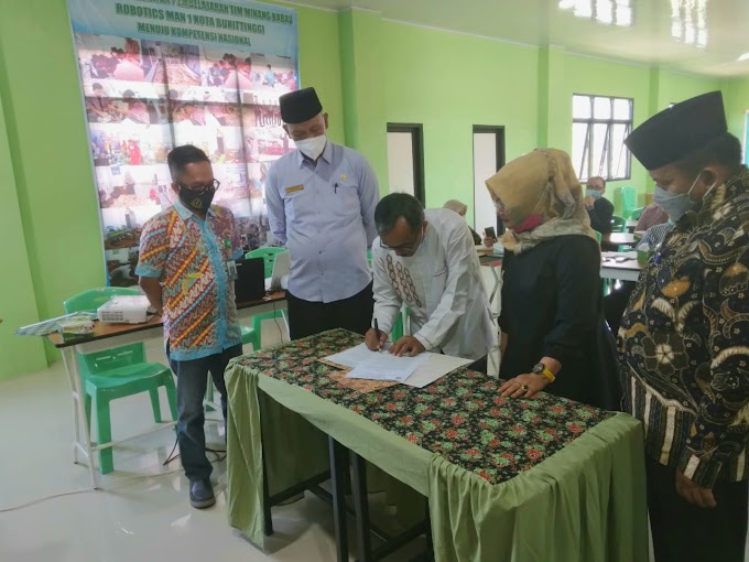 MAN 1 Bukittinggi Tanda Tangani Kontrak Pembangunan RKB