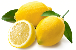 lemon dapat mencerahkan kulit wajah secara alami