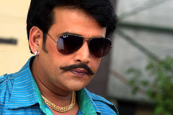 Ravi Kishan signed 'Saudagar' Bhojpuri Film