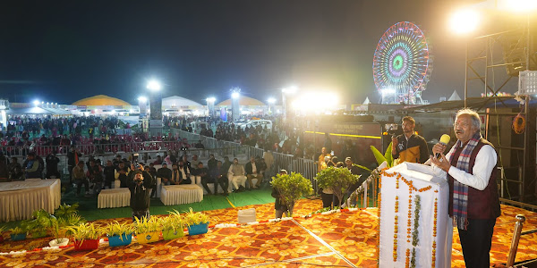Swadeshi Fair | बिलासपुर में आयोजित स्वदेशी मेला के समापन समारोह में बतौर मुख्य अतिथि शामिल हुए बृजमोहन अग्रवाल | बोले- स्वदेशी के दम पर भारत...