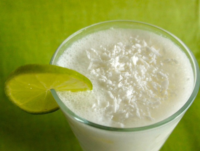 Refresco de coco com limão low carb