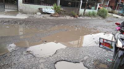 Jalan Rusak Parah, Warga Minta Pemkab Deli Serdang Perbaikin