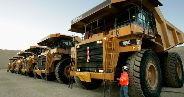 truck truck terbesar di dunia pertambangan izat17