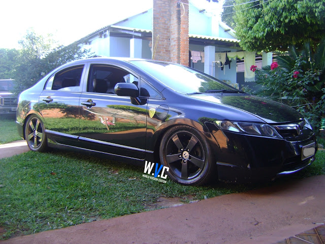 New Civic com rodas aro 16"