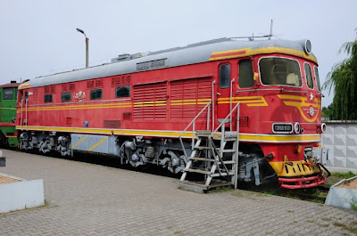 rails locomotive