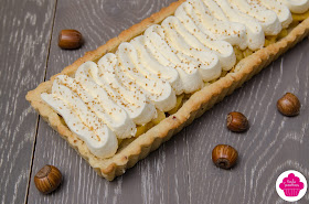 Tarte aux pommes caramélisées, noisettes et chantilly 