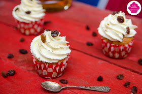 Rum and raisin cupcakes - Cupcakes au rhum et aux raisins - Défi 0.0 Chut #9