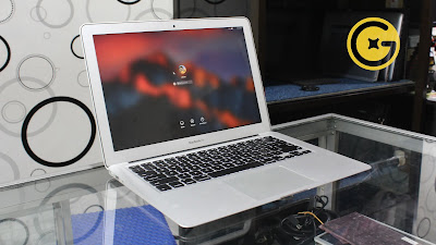 Service Mac di Malang - Ganti Screen LCD LED MacBook Pro Air Retina di Malang