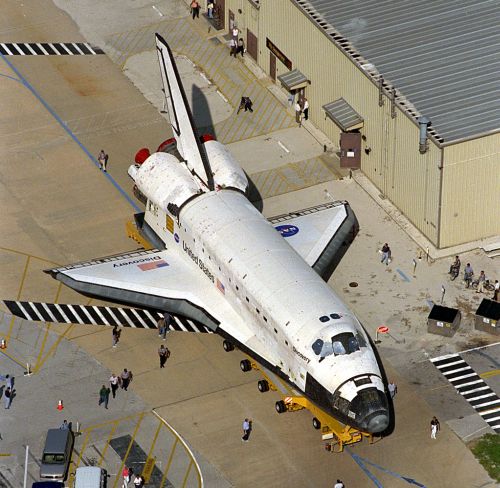 Space-shuttle-Discovery