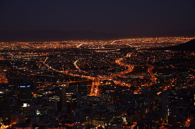 #CapeTown from #SignalHill in the Night #SA #PhotoYatra #TheLifesWayCaptures