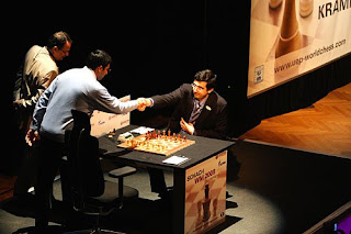 World Chess Championship : 7th Game