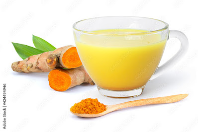 11. Milk and Turmeric to remove tanning