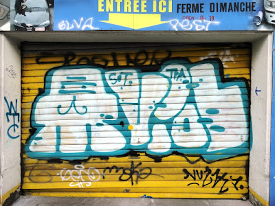 pictures of graffitis and tags in the streets of brussels