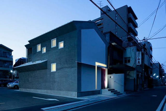 Keyhole House, The Small House for Four People - Inspiring Modern Home