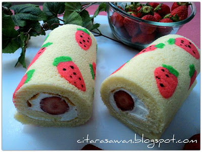 Strawberry Swiss Roll ~ Resepi Terbaik