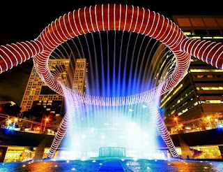 Сингапур фонтан Богатства