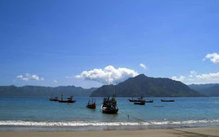 Tempat Penginapan Dan Harga Tiket Masuk Pantai Prigi Trenggalek Jawa Timur