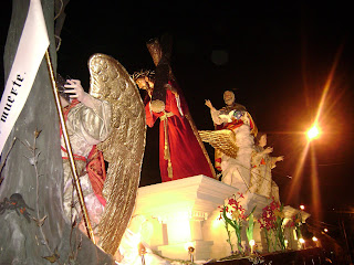 noche, nocturno, nocturna, procesion, cortejo, procesional, iluminada, iluminacion, luces, encendidas, jesus, nazareno, nazaret, cruz, cuestas, quinto, domingo, cuaresma, guarda, viejo, ciudad, guatemala, fotos, fotografias, imagenes