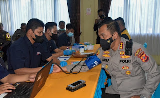 Kabid Humas Polda Jabar : Peringati Hari Bhayangkara ke-76, Polisi  Gelar Donor Darah