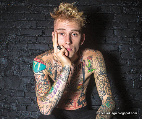 Machine Gun Kelly - The Break Up