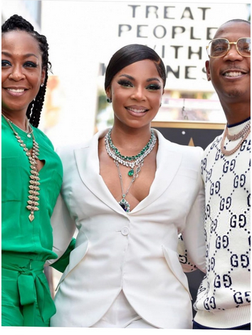 Ashanti Accepts Star On ‘Hollywood Walk of Fame